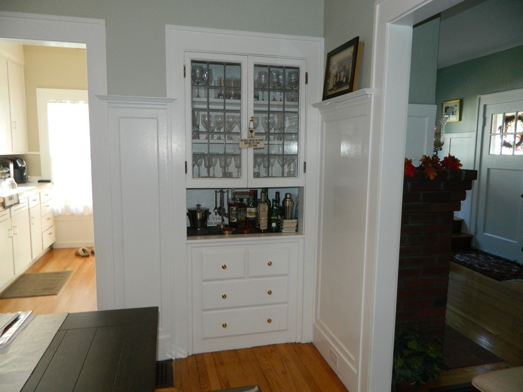 24 Birch Street Marblehead, MA 01945 - Photo 9 of 19