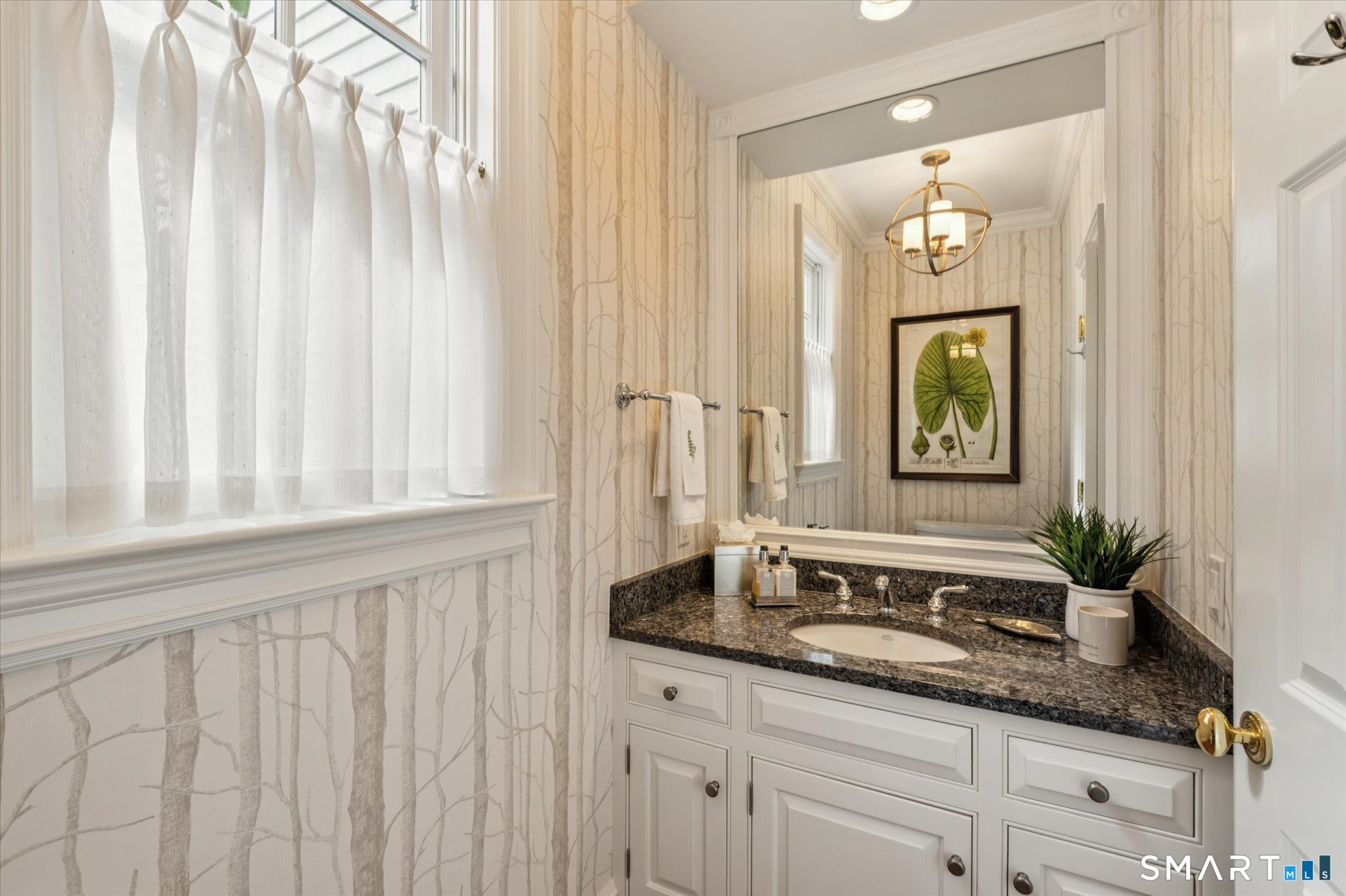 79 Highridge Road Simsbury, CT 06092 - Photo 16 of 40