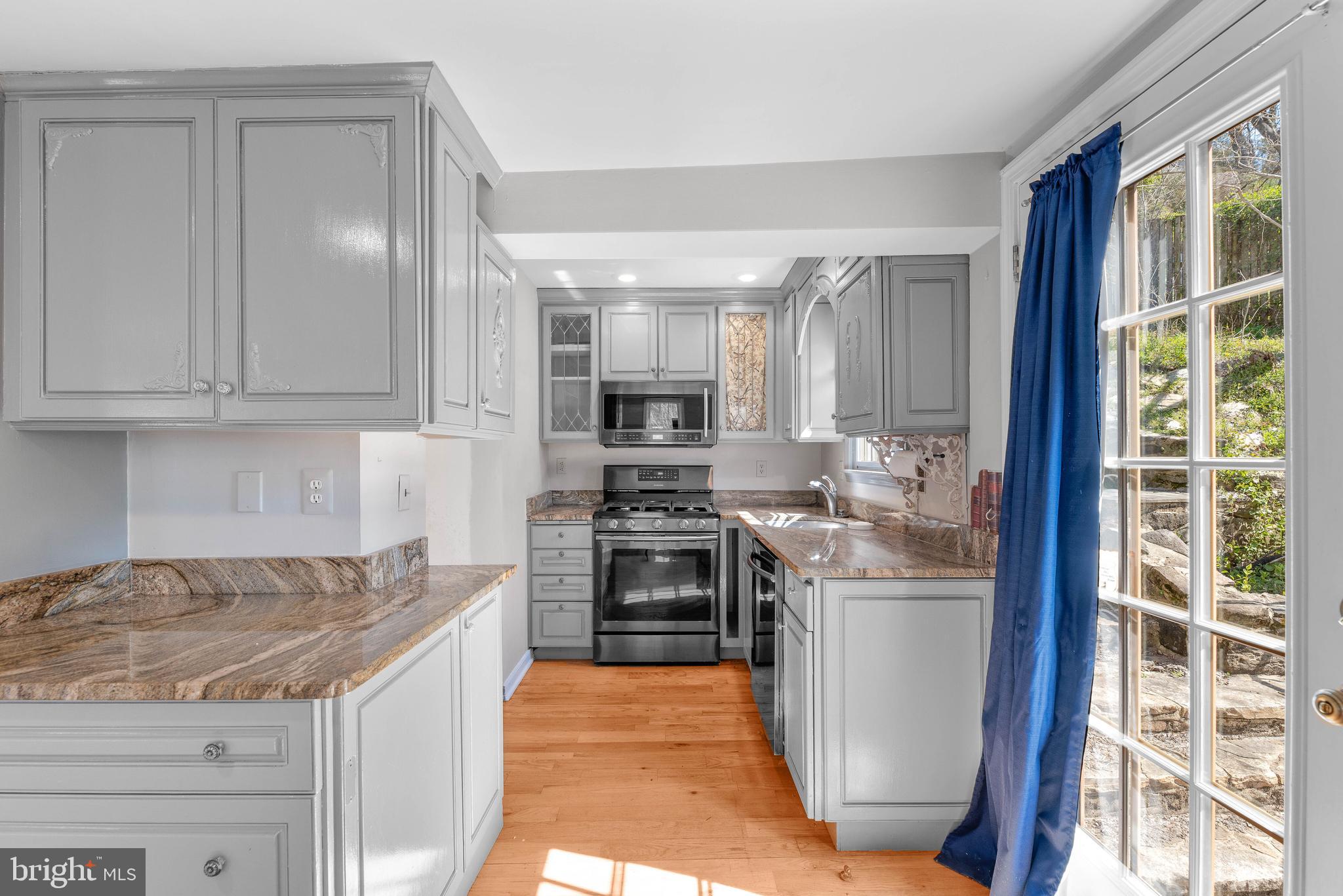786 Hollow Road Ellicott City, MD 21043 - Photo 5 of 27 Kitchen