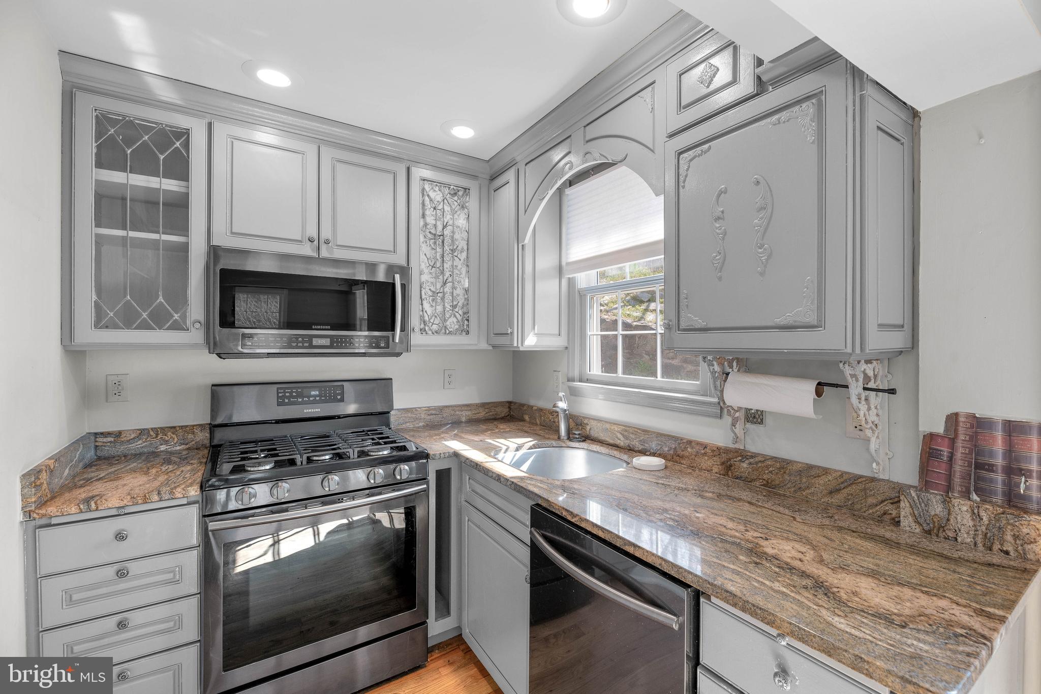786 Hollow Road Ellicott City, MD 21043 - Photo 7 of 27 Kitchen