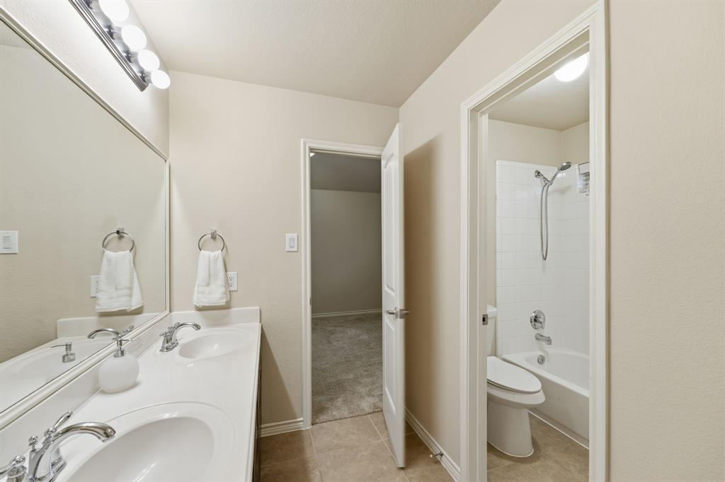 1713 Westfield Way Allen, TX 75002 - Photo 27 of 36