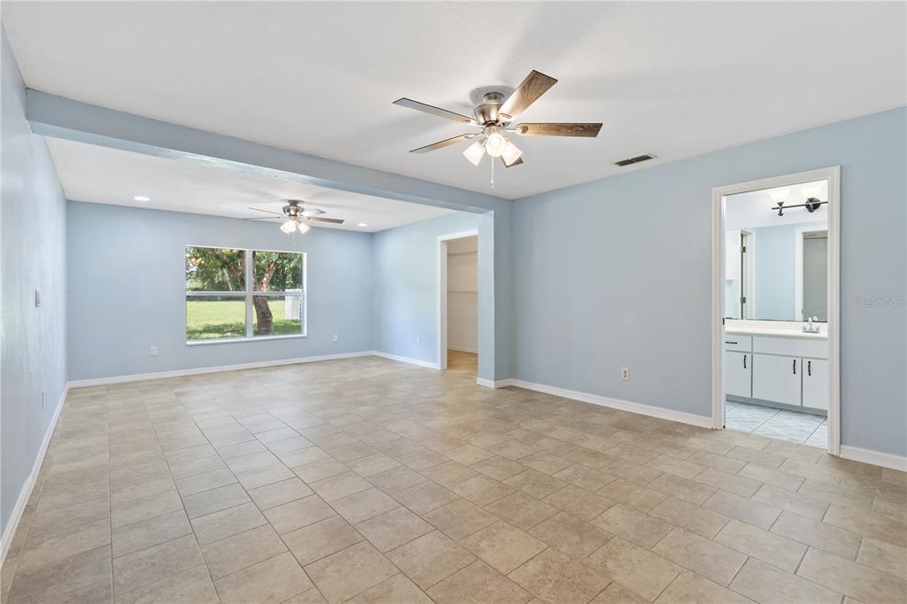 2607 Southeast 156th Place Road Summerfield, FL 34491 - Photo 11 of 31 Gallery Image 11