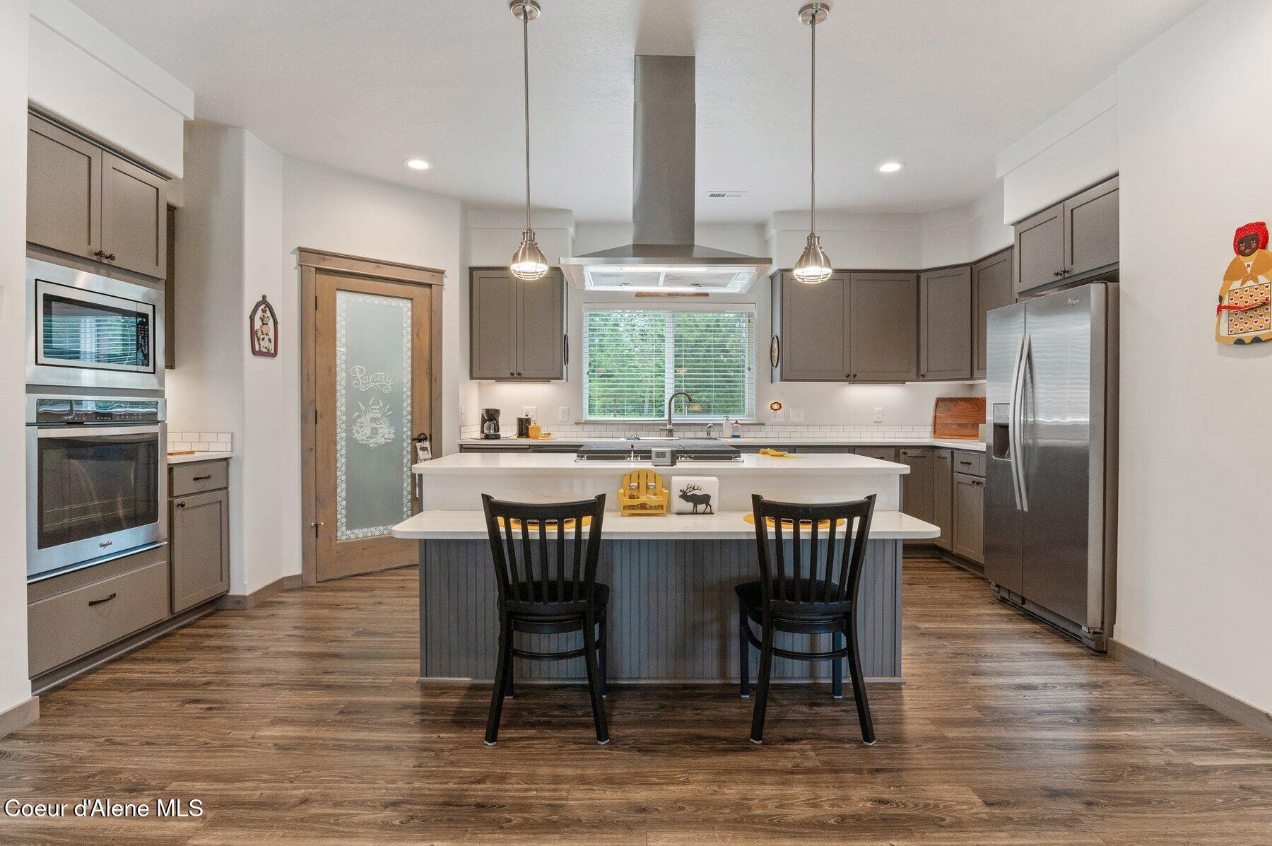 975 West Ohio Match Road Rathdrum, ID 83858 - Photo 13 of 52 GE Stainless Steel Appliances