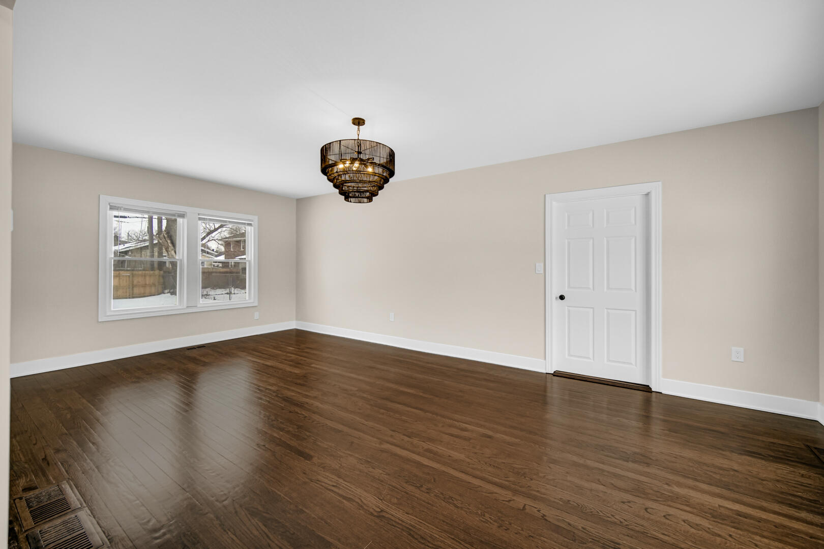 755 Johnson Street Gary, IN 46402 - Photo 5 of 29 1620x1080