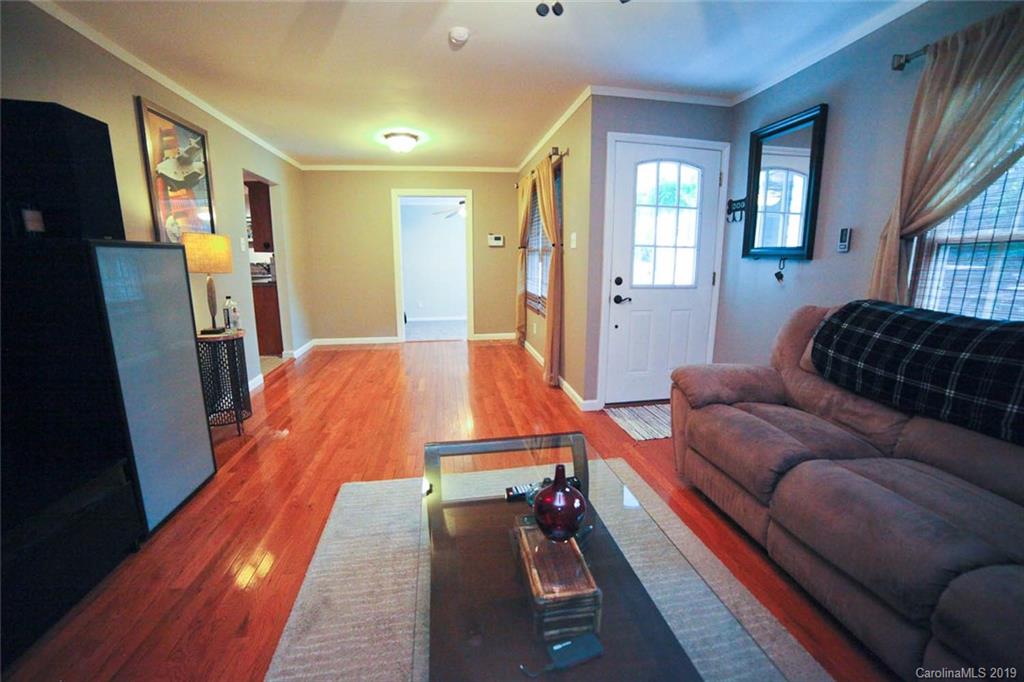 1347 Legion Road Fort Mill, SC 29715 - Photo 4 of 19 Gallery Image 4