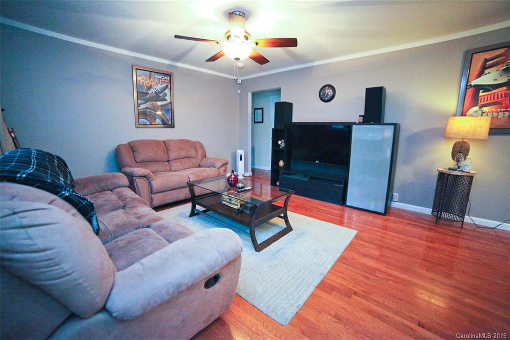 1347 Legion Road Fort Mill, SC 29715 - Photo 6 of 19 Gallery Image 6