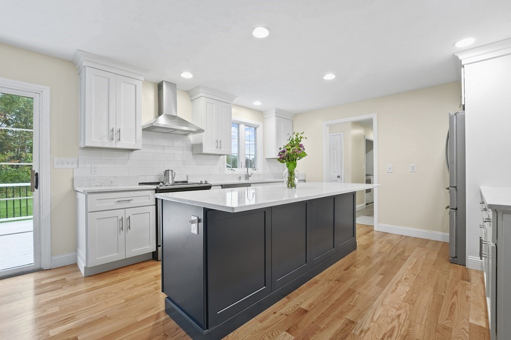 414 Andover Street Georgetown, MA 01833 - Photo 5 of 26