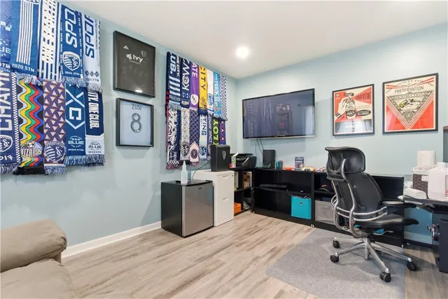 $440,000 | 1701 East Sheridan Bridge Lane, Olathe, KS 66062