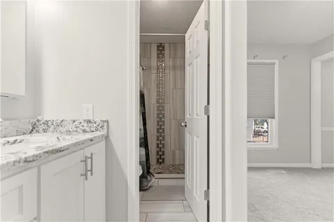 $440,000 | 1701 East Sheridan Bridge Lane, Olathe, KS 66062