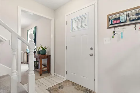 $440,000 | 1701 East Sheridan Bridge Lane, Olathe, KS 66062