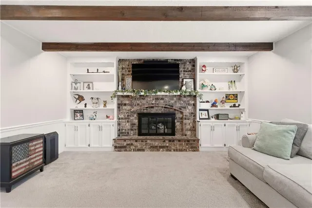 $440,000 | 1701 East Sheridan Bridge Lane, Olathe, KS 66062