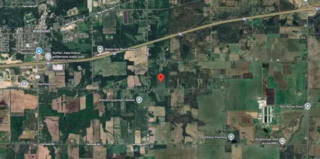 $199,000 | 69474 68th Avenue, Watervliet, MI 49098