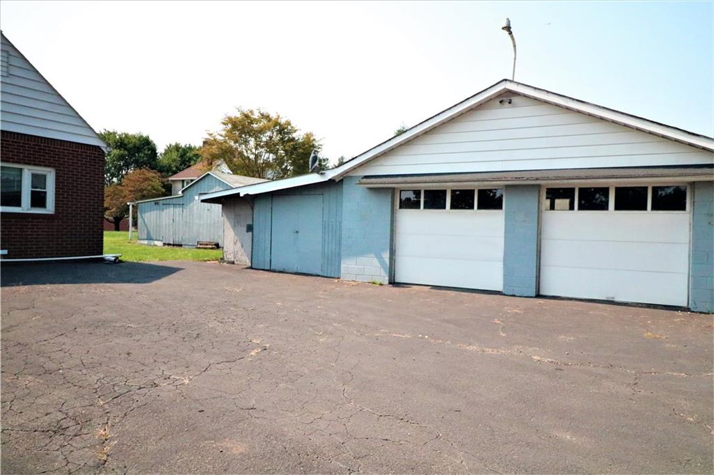3009 Heights Road Aliquippa, PA 15001 - Photo 22 of 24 Gallery Image 22