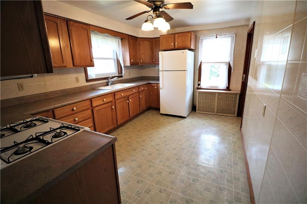 3009 Heights Road Aliquippa, PA 15001 - Photo 6 of 24 Gallery Image 6
