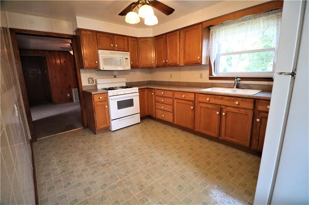 3009 Heights Road Aliquippa, PA 15001 - Photo 7 of 24 Gallery Image 7