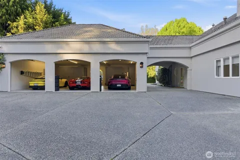 $4,500,000 | 19267 Northeast 149th Street, Woodinville, WA 98077