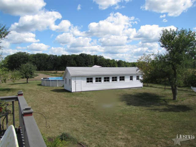 9021 East Paulding Road New Haven, IN 46774 - Photo 3 of 21