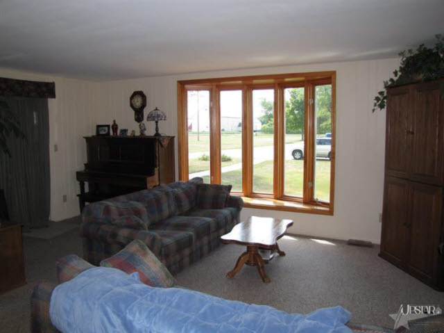 9021 East Paulding Road New Haven, IN 46774 - Photo 7 of 21