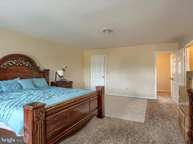 $430,000 | 979 Pennsylvania Avenue, Harrisburg, PA 17112