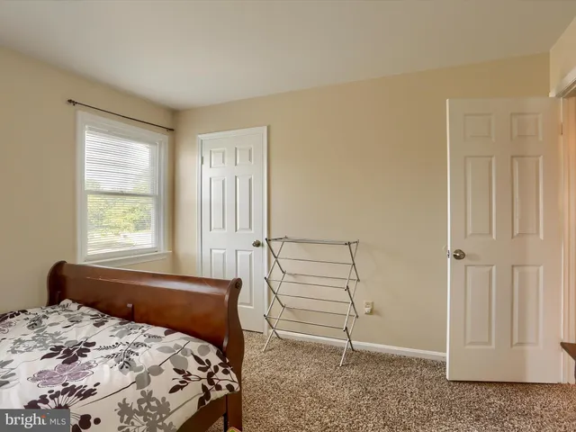 $430,000 | 979 Pennsylvania Avenue, Harrisburg, PA 17112