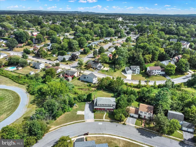 $430,000 | 979 Pennsylvania Avenue, Harrisburg, PA 17112