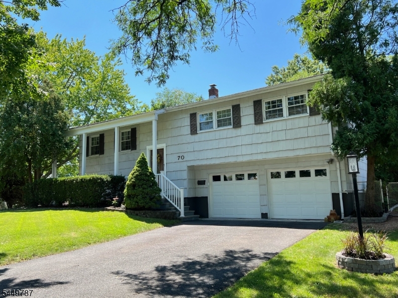 70 Appleman Road Somerset, NJ 08873 - Photo 2 of 28 Gallery Image 2