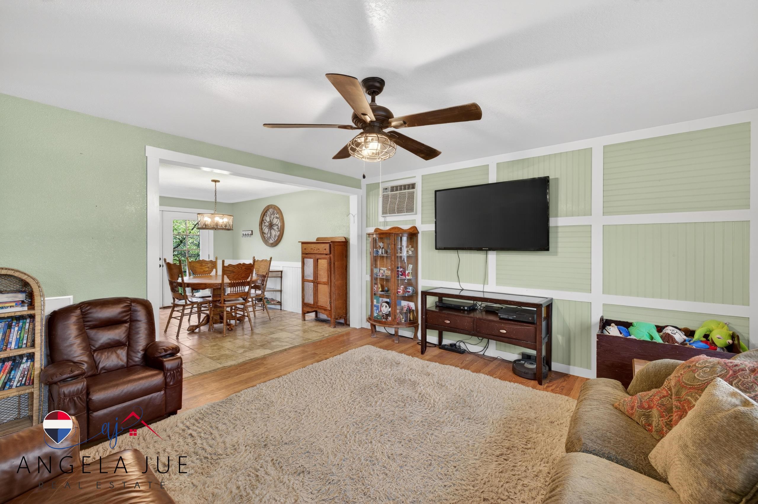 3520 Washakie Street Casper, WY 82609 - Photo 5 of 33