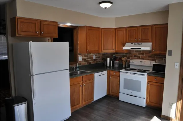 $199,900 | 4582 Highway 169, King City, MO 64463