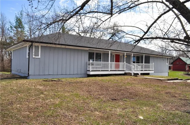 $199,900 | 4582 Highway 169, King City, MO 64463
