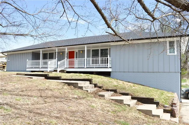 $199,900 | 4582 Highway 169, King City, MO 64463