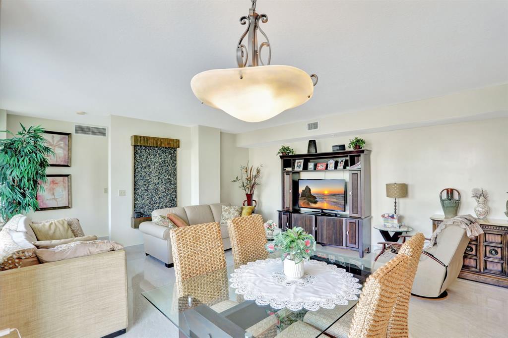 3210 Northeast 5th Street, Unit 202 Pompano Beach, FL 33062 - Photo 11 of 41