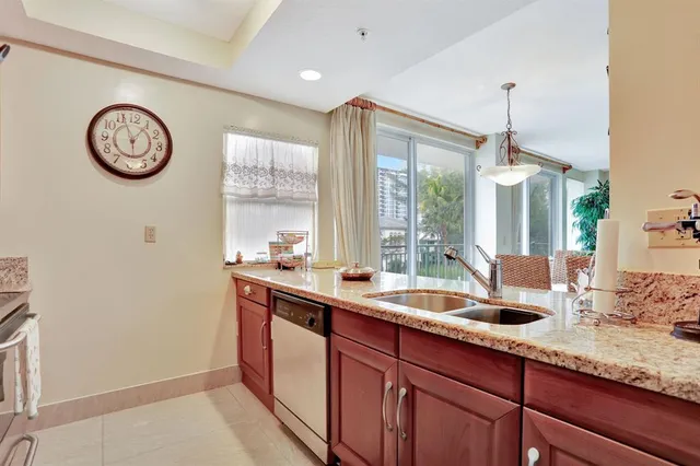 $645,000 | 3210 Northeast 5th Street, Unit 202, Pompano Beach, FL 33062