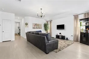 $2,095 | 211 Camargue Drive, Hutto, TX 78634
