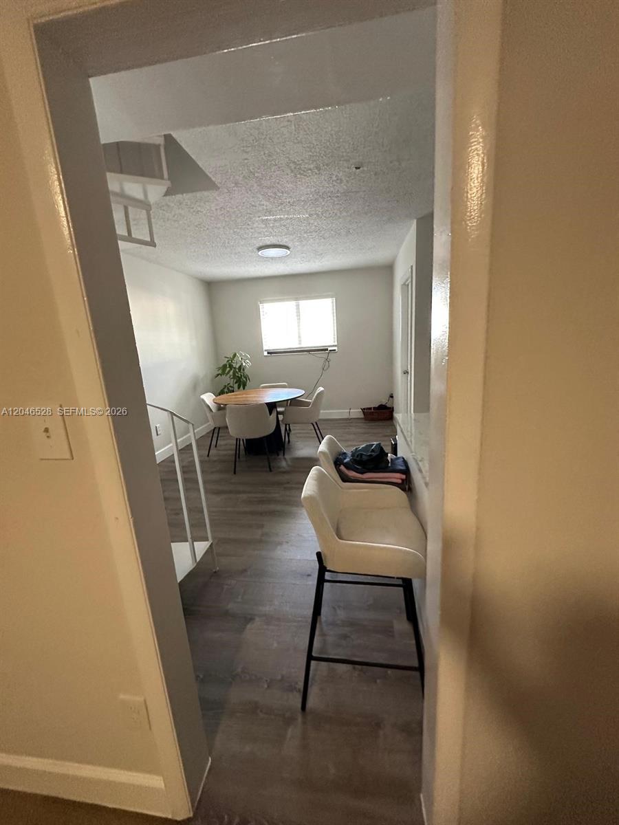 6805 Southwest 88th Street, Unit 18 Pinecrest, FL 33156 - Photo 3 of 18