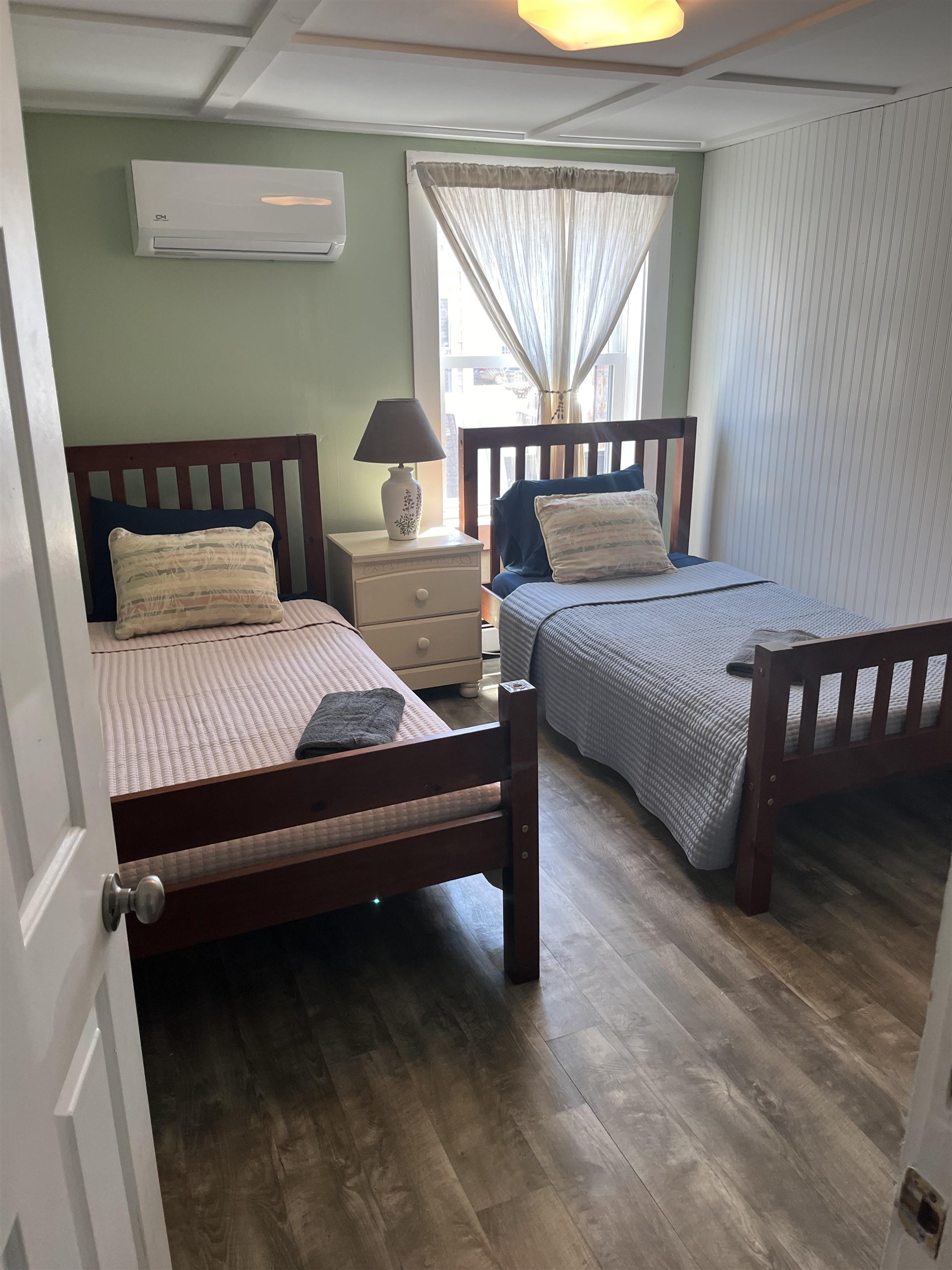 7 Dover Avenue Hampton, NH 03842 - Photo 12 of 23