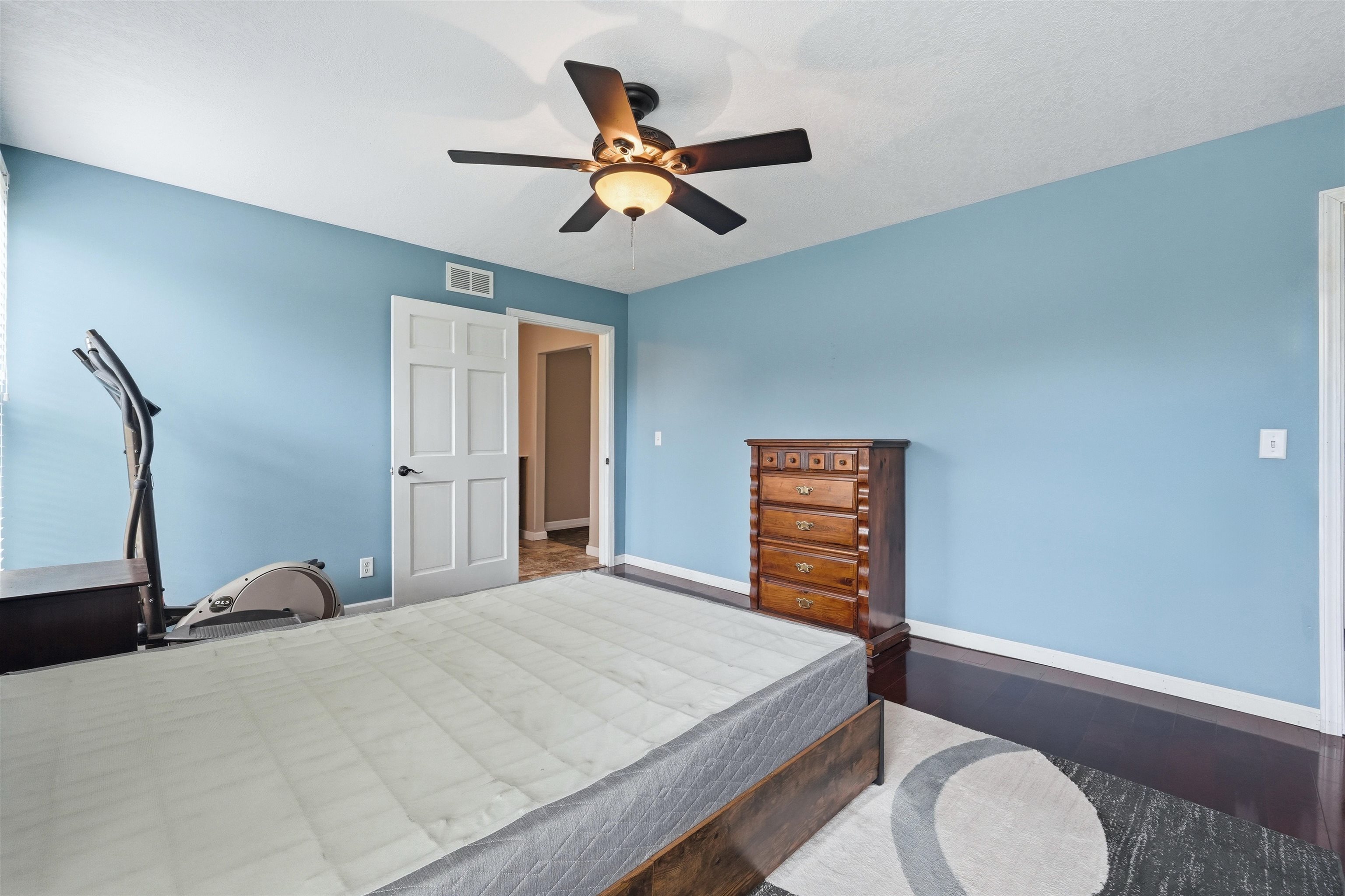 601 South Elizabeth Street Angola, IN 46703 - Photo 11 of 30