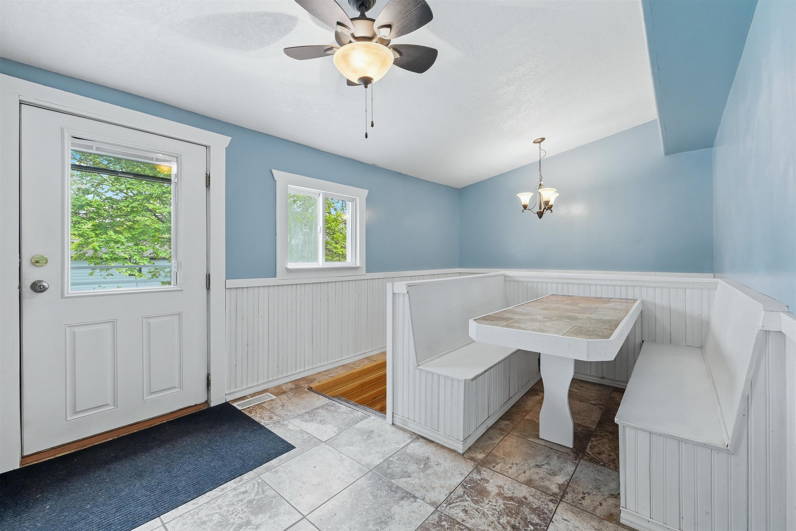 601 South Elizabeth Street Angola, IN 46703 - Photo 15 of 30