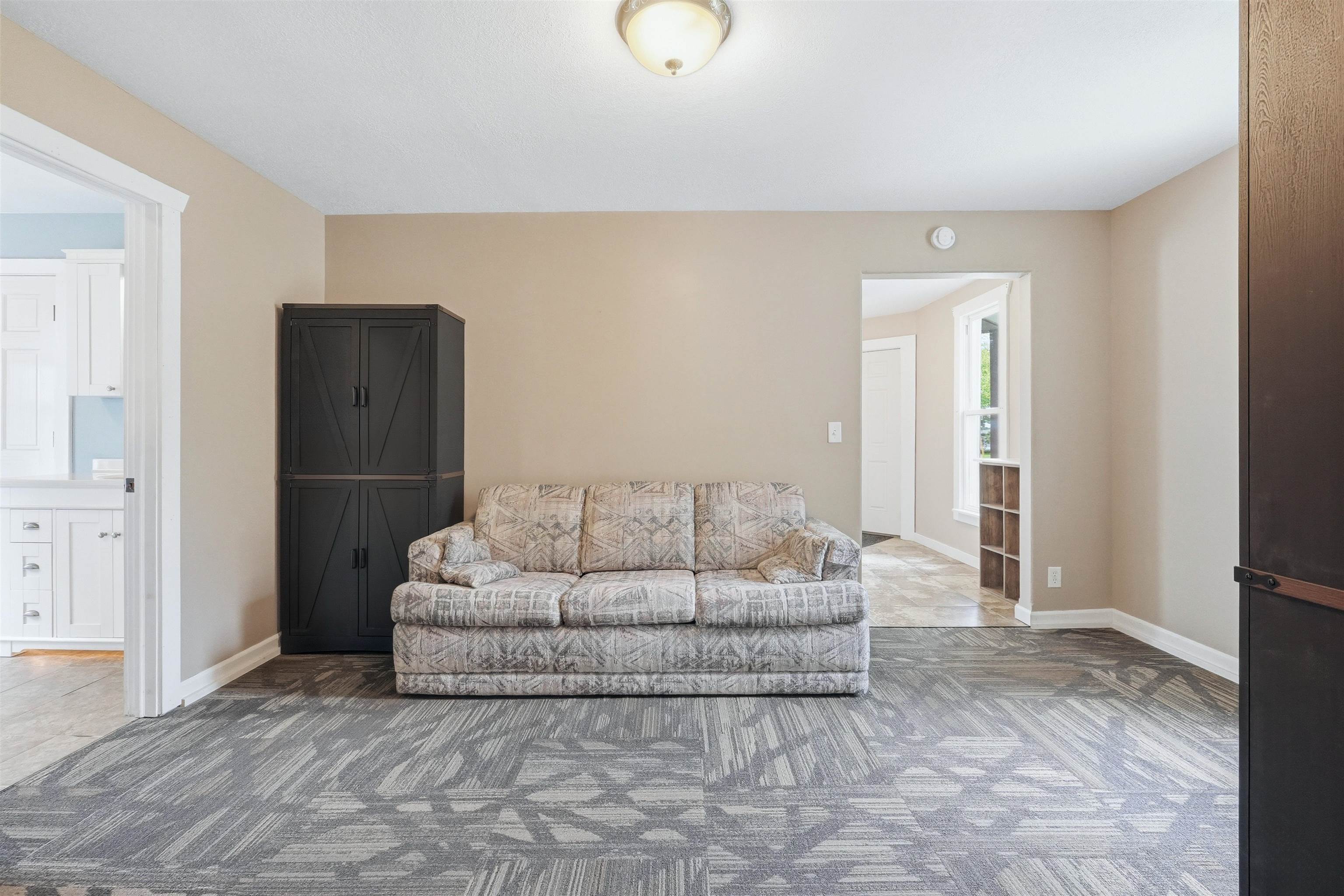 601 South Elizabeth Street Angola, IN 46703 - Photo 5 of 30
