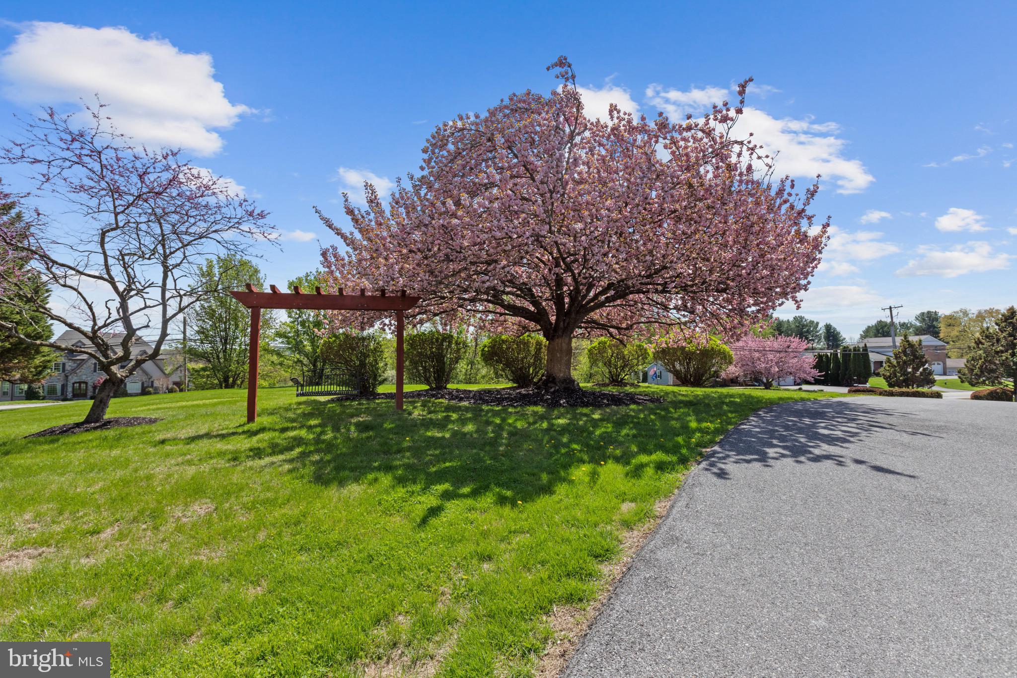 1820 Woodstock Road Woodstock, MD 21163 - Photo 118 of 122 Pergola and Yard