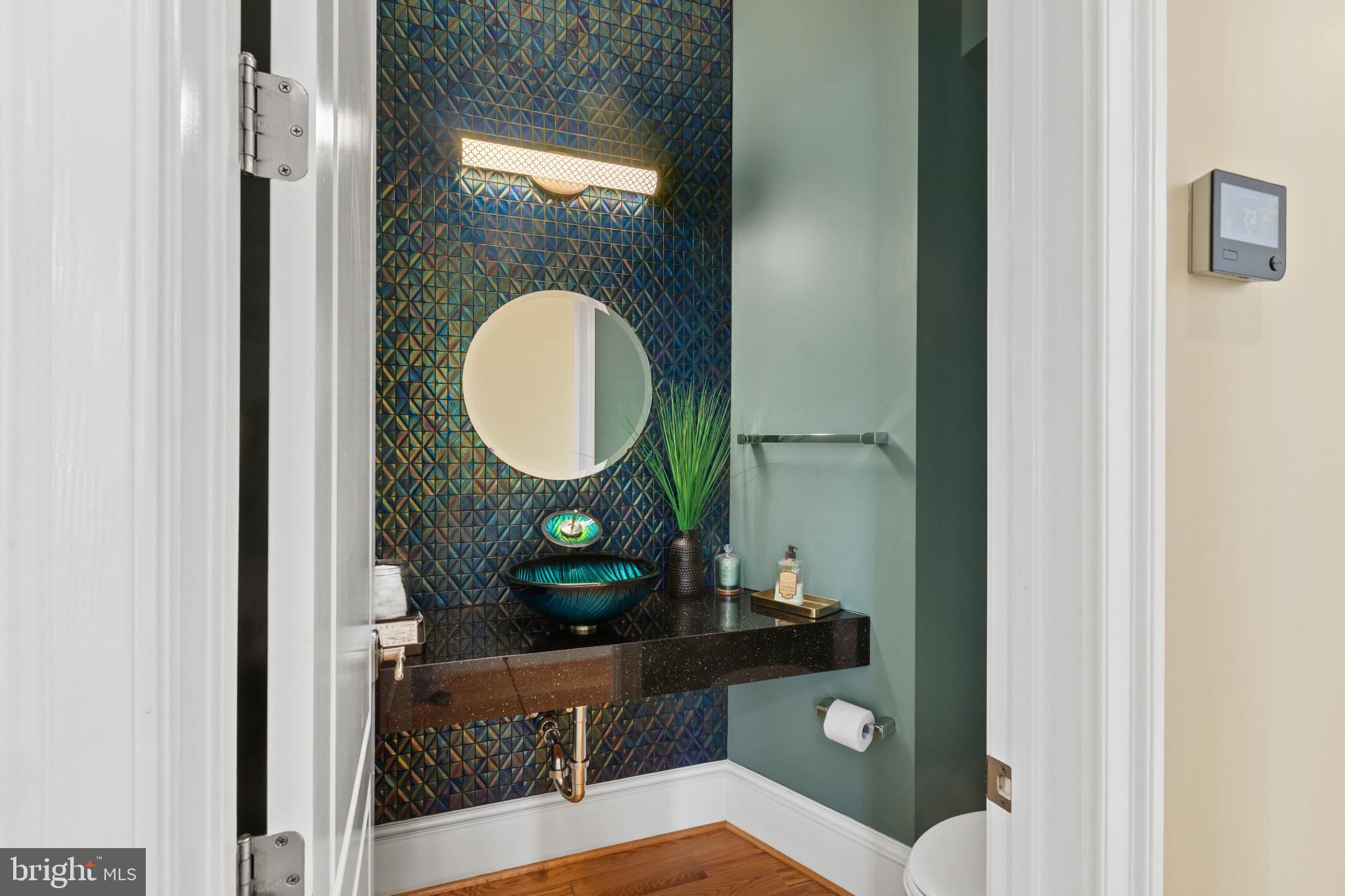 1820 Woodstock Road Woodstock, MD 21163 - Photo 34 of 122 Powder Room