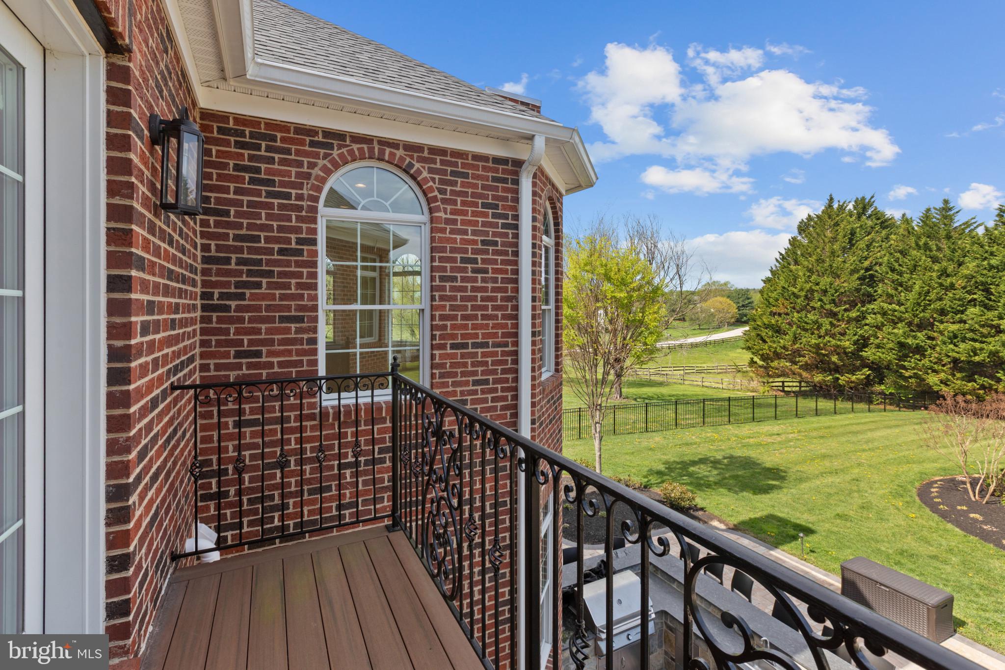 1820 Woodstock Road Woodstock, MD 21163 - Photo 49 of 122 Balcony