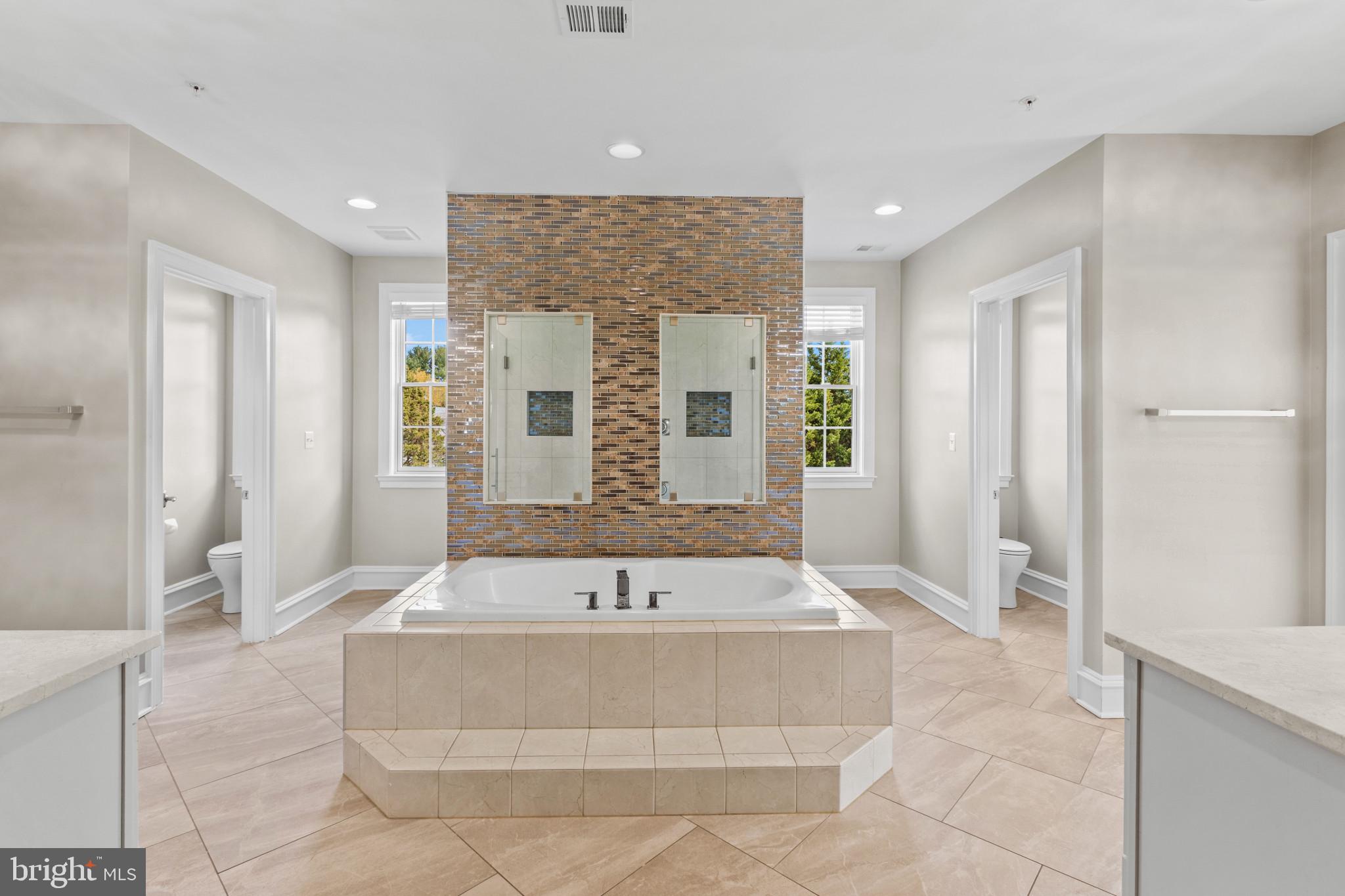 1820 Woodstock Road Woodstock, MD 21163 - Photo 60 of 122 Primary Bath
