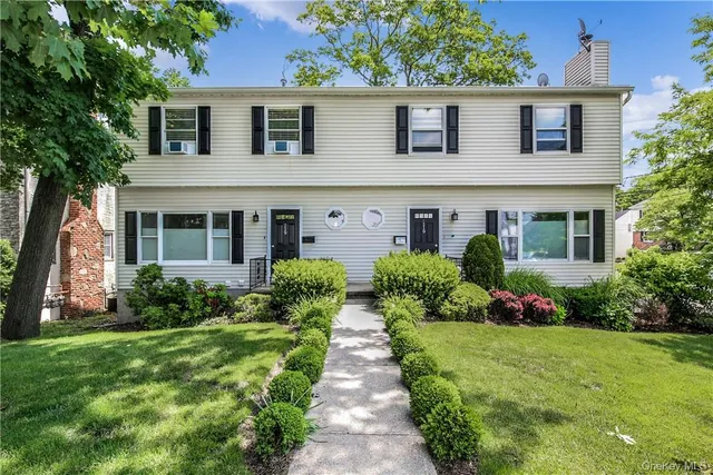 front view of house with a yard