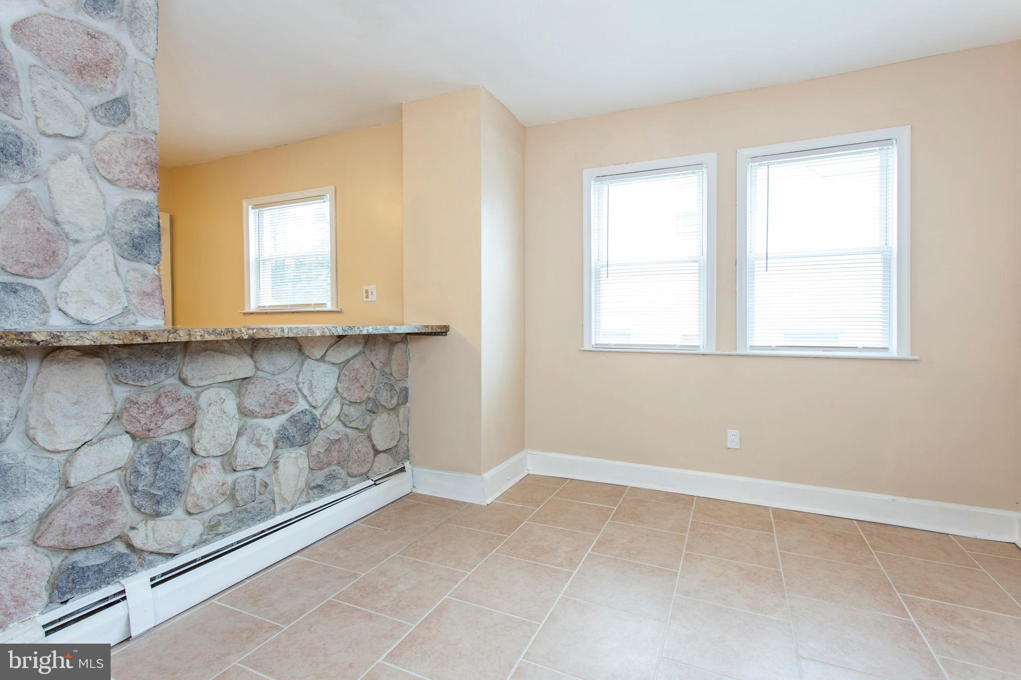 914 Providence Road Secane, PA 19018 - Photo 17 of 37