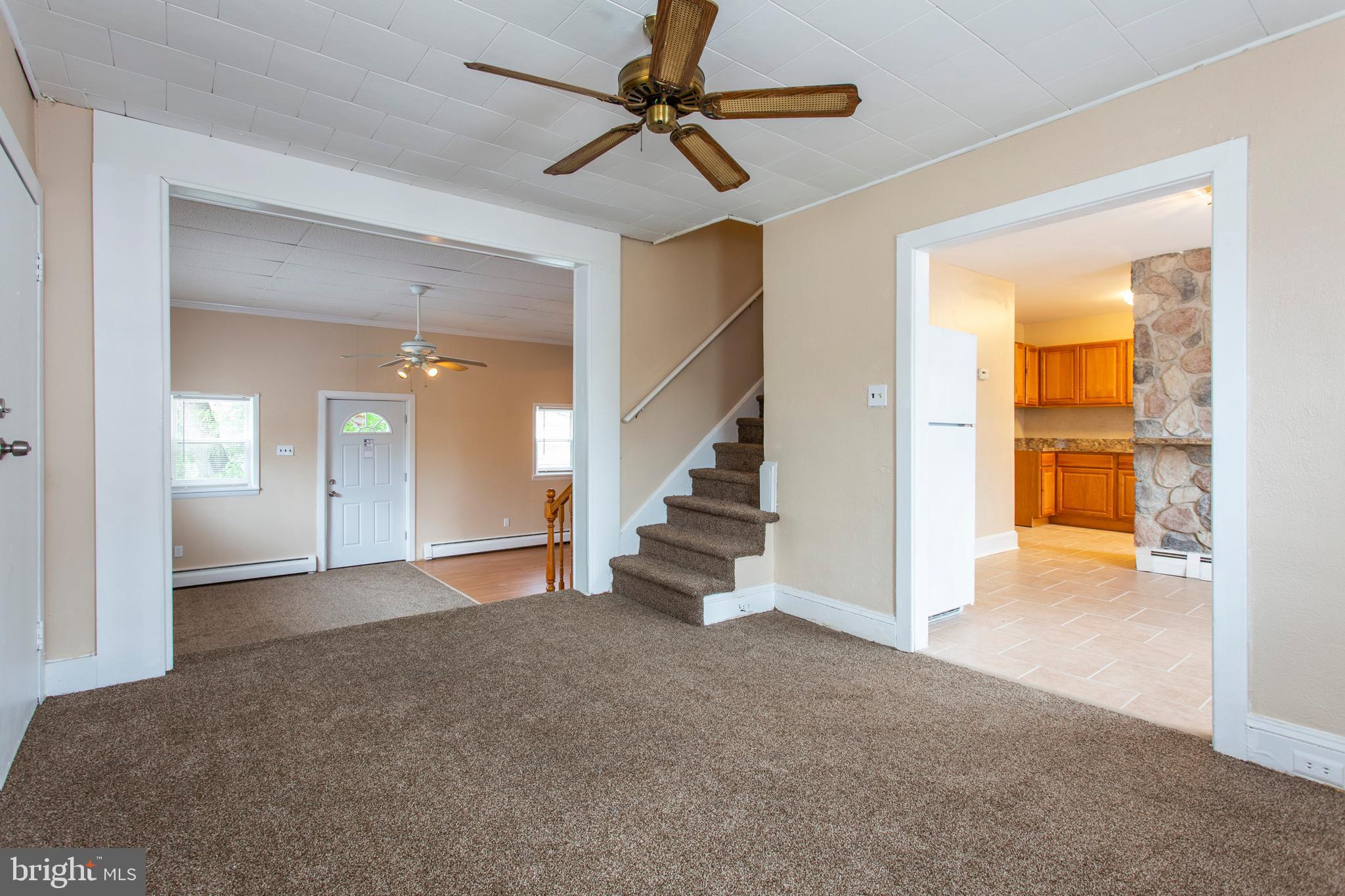 914 Providence Road Secane, PA 19018 - Photo 21 of 37