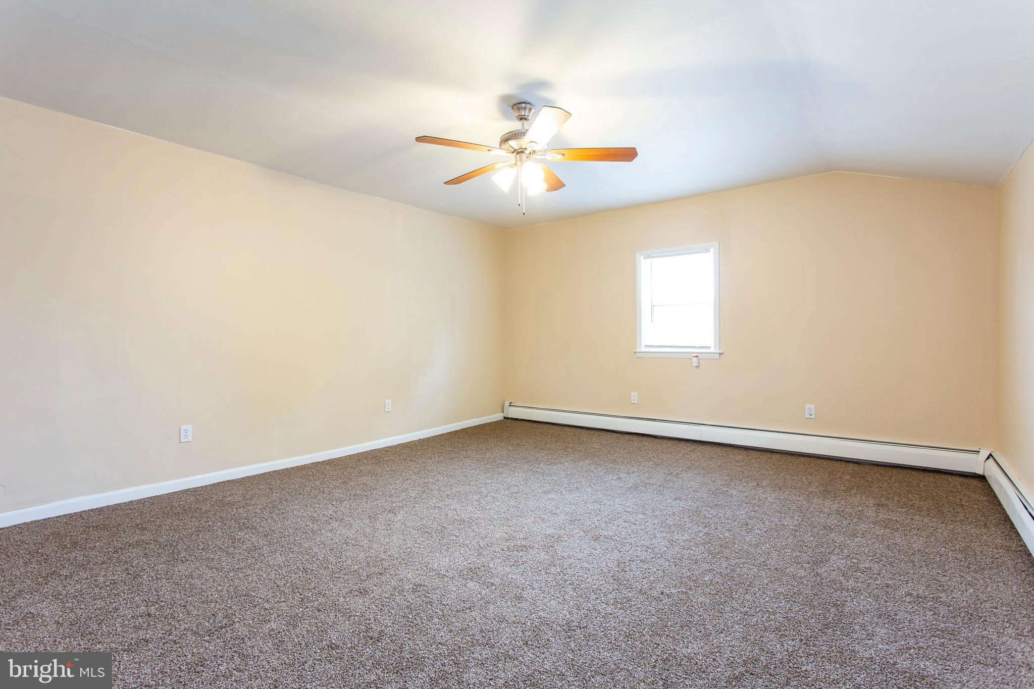 914 Providence Road Secane, PA 19018 - Photo 23 of 37