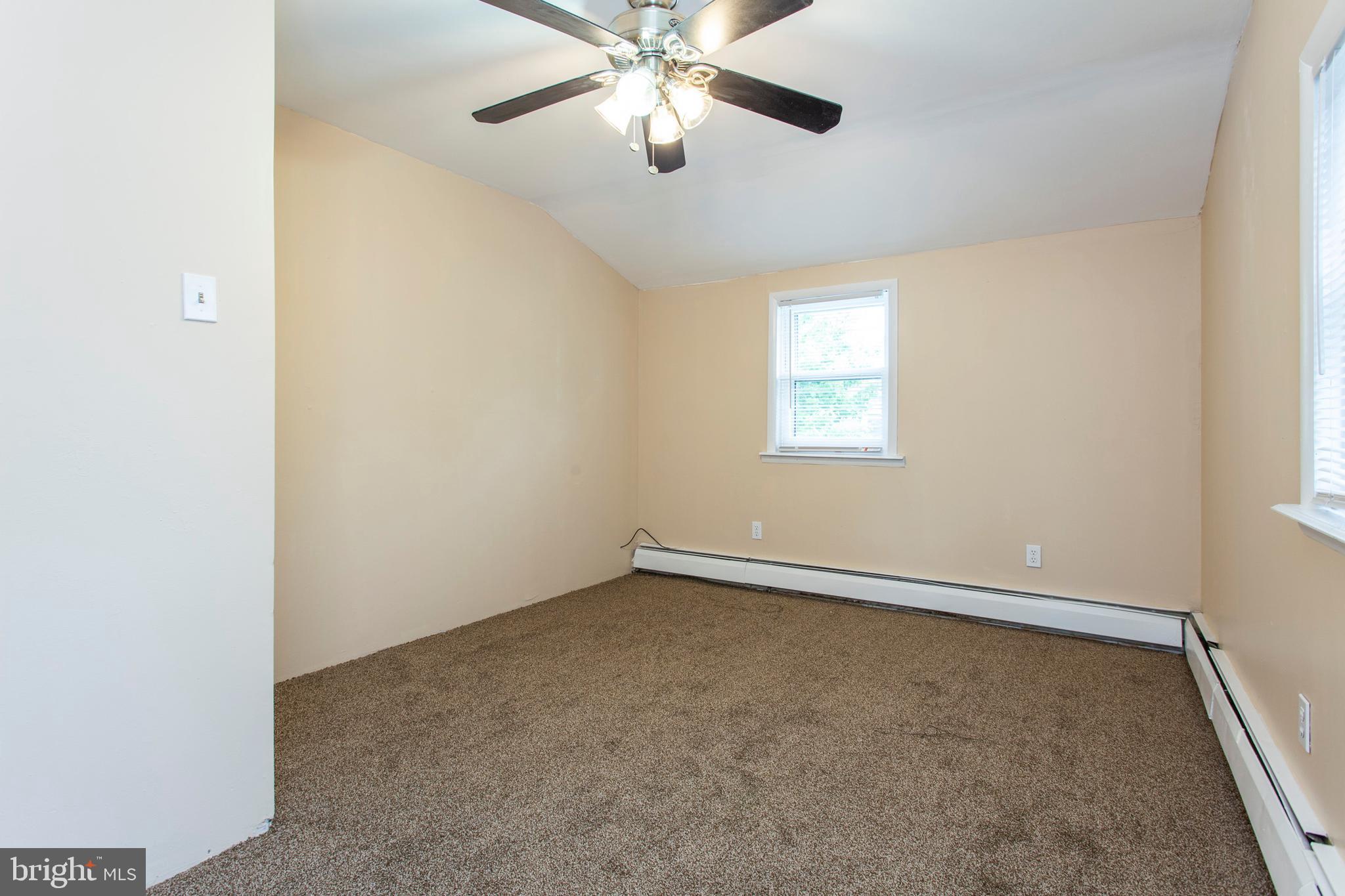 914 Providence Road Secane, PA 19018 - Photo 26 of 37