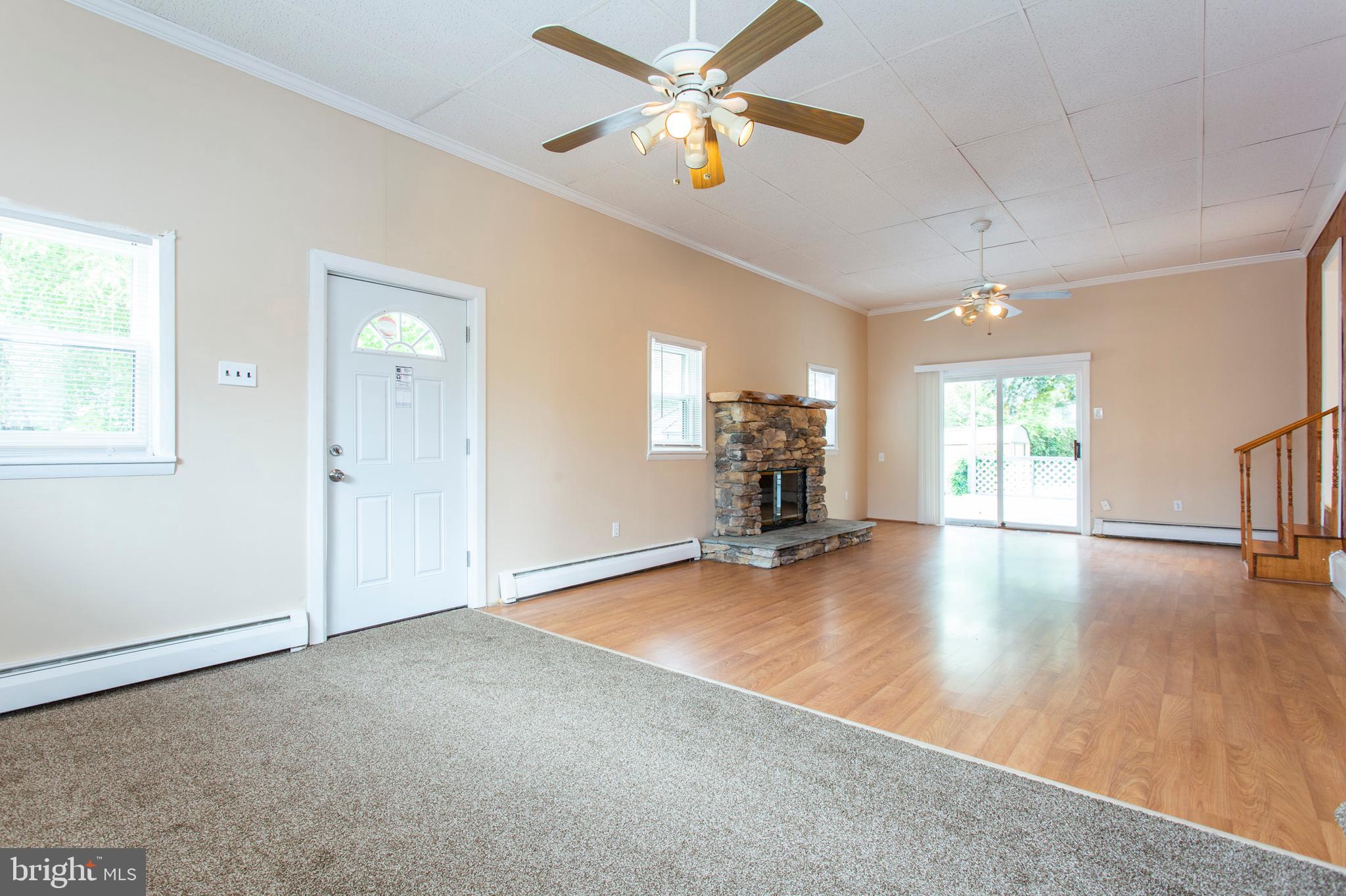 914 Providence Road Secane, PA 19018 - Photo 6 of 37