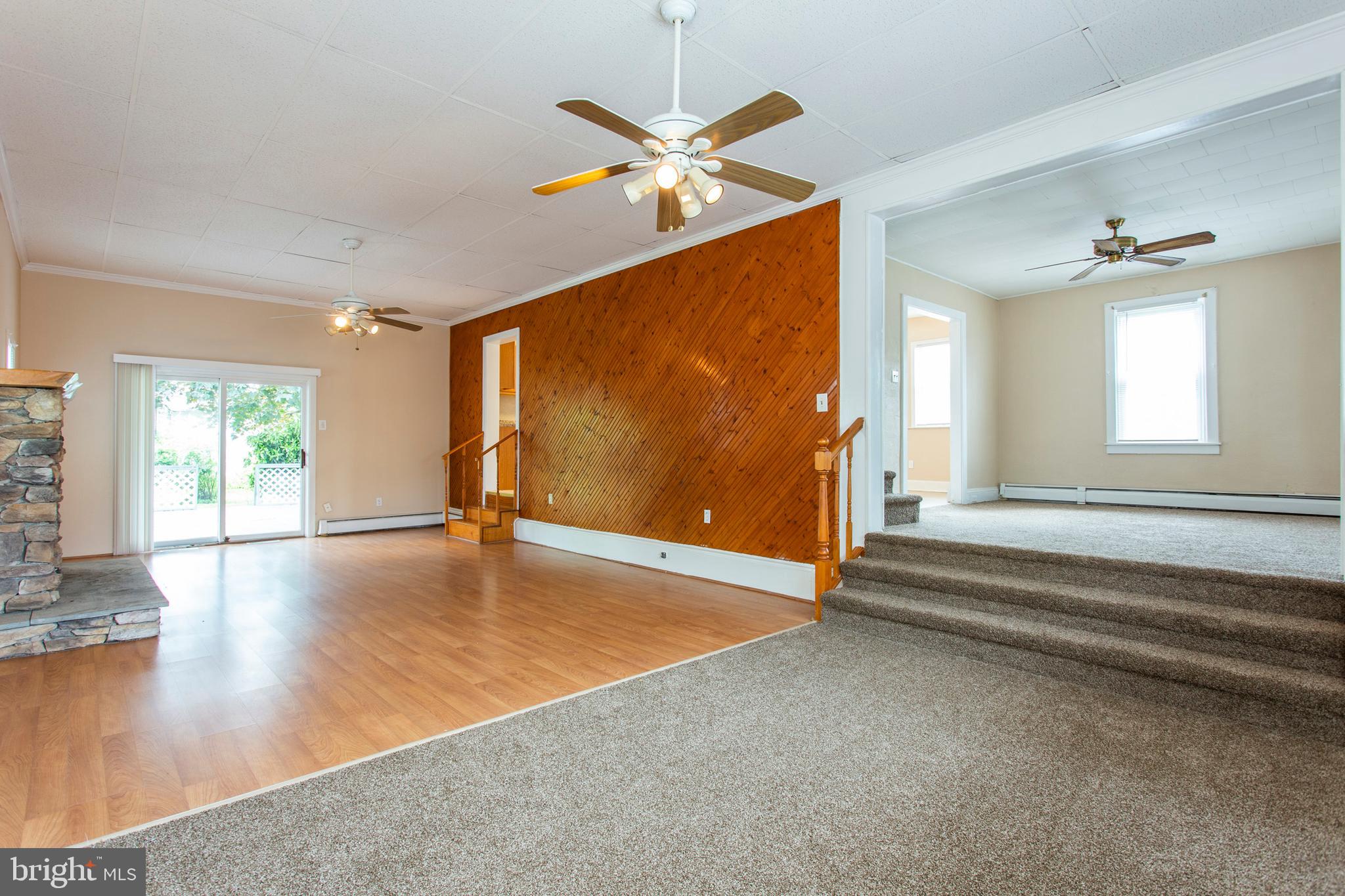 914 Providence Road Secane, PA 19018 - Photo 7 of 37
