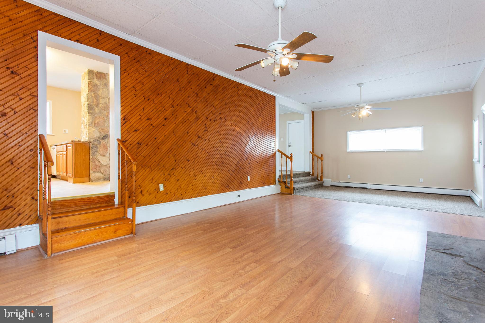 914 Providence Road Secane, PA 19018 - Photo 9 of 37